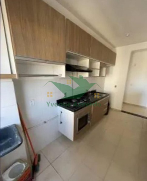 Apartamento para alugar com 2 quartos, 50m² - Foto 11