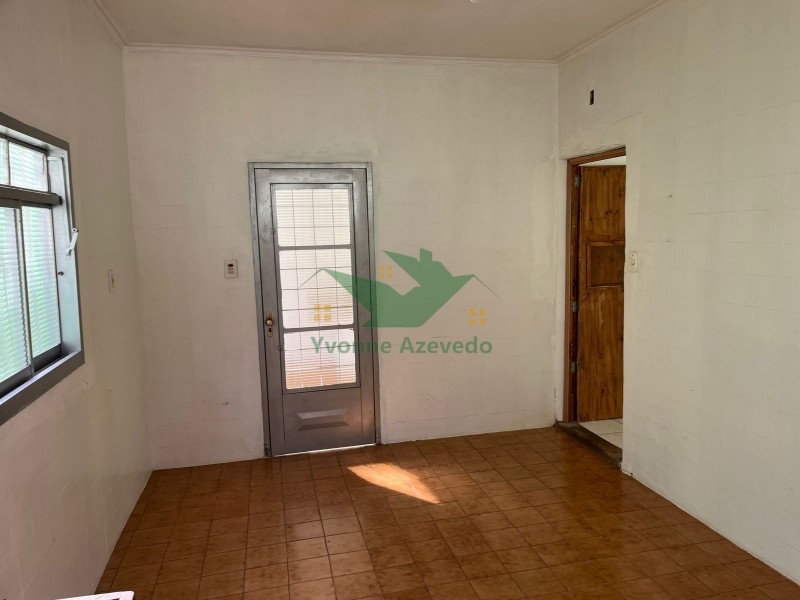 Casa para alugar com 2 quartos, 205m² - Foto 6